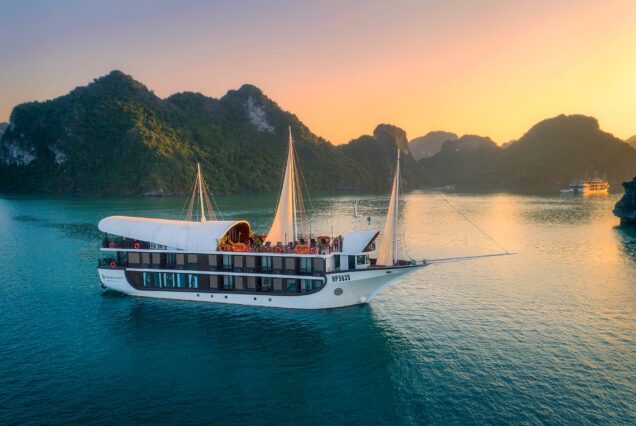 Sena Cruise Hạ Long (3N2Đ)