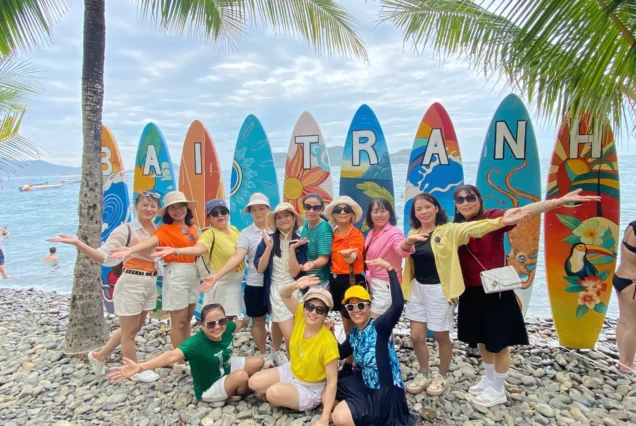 Du Ngoạn Vịnh Nha Trang (1N)