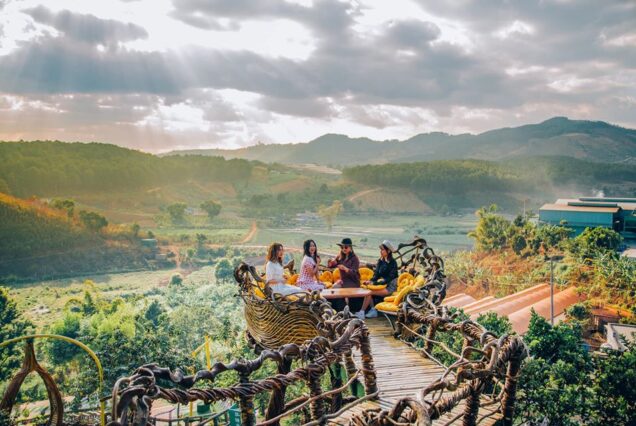 Tour The Florest Hoa Trong Rừng – Chùa Linh Ẩn – Cafe Thúy Thuận